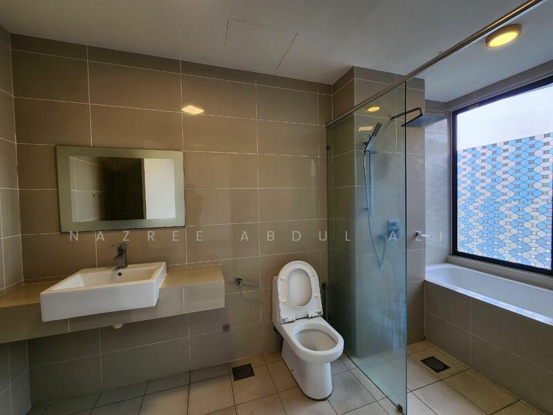 Condominium for Rent at Mirage By The Lake - Nazree Abdul Aziz - Bathroom - PropertyGuru.com.my