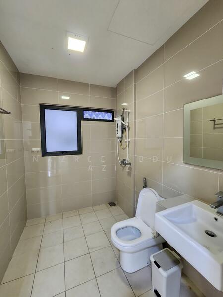 Condominium for Rent at Mirage By The Lake - Nazree Abdul Aziz - Bathroom - PropertyGuru.com.my