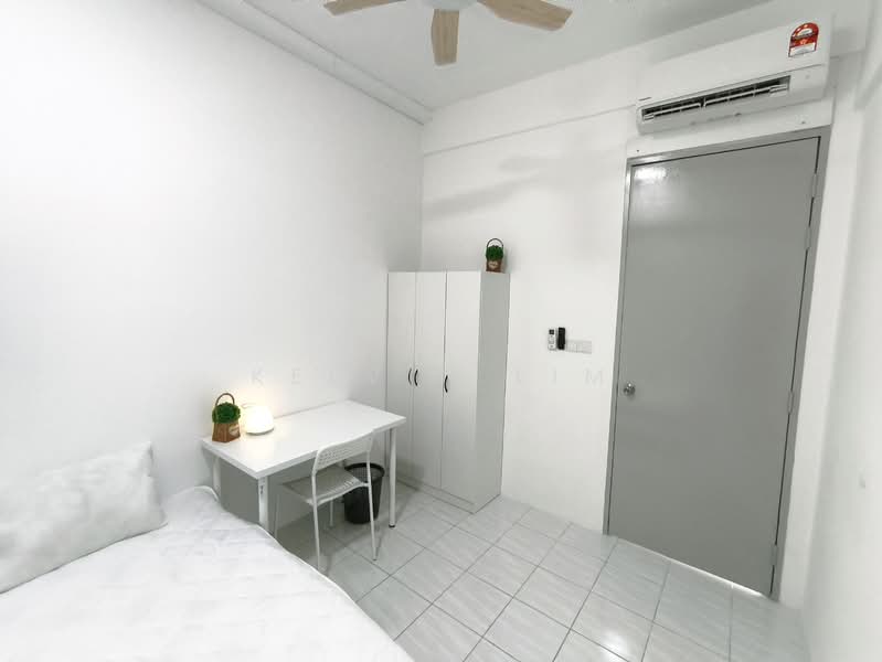 Condominium for Rent at The Zen - Kelvin Lim - Bedroom - PropertyGuru.com.my