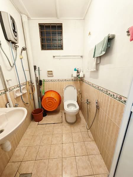Terraced House for Sale in Puchong (Selangor) - Chow Kok Toong - Bathroom - PropertyGuru.com.my