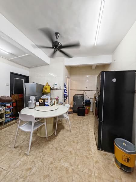 Terraced House for Sale in Puchong (Selangor) - Chow Kok Toong - Kitchen - PropertyGuru.com.my