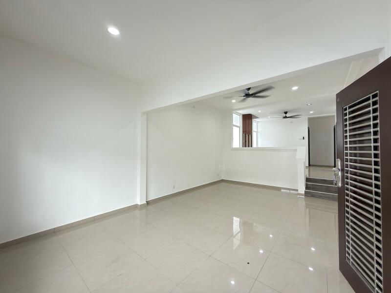 2-storey Terraced House for Sale in Johor Bahru (Johor) - Karl Ho - Living Room - PropertyGuru.com.my