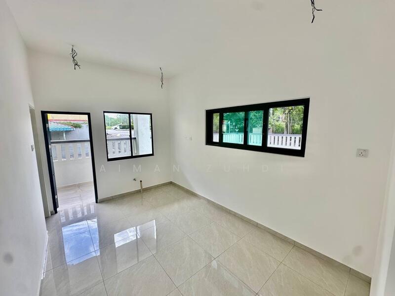 Kampung Ketoyong Baru untuk Untuk Dijual - RM 600,000, Mac 2026 - Interior - PropertyGuru.com.my
