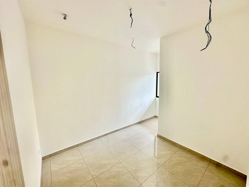 Kampung Ketoyong Baru untuk Untuk Dijual - RM 600,000, Mac 2026 - Interior - PropertyGuru.com.my