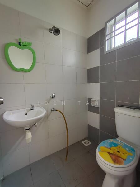 2-storey Terraced House for Sale in Nusa Bayu (Iskandar Puteri (Nusajaya)) - Iden Tan - Bathroom - PropertyGuru.com.my
