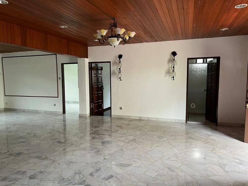 Rumah Banglo untuk Dijual di Taman Hillview (Ulu Kelang) - Kendriic Chong - Living Room - PropertyGuru.com.my