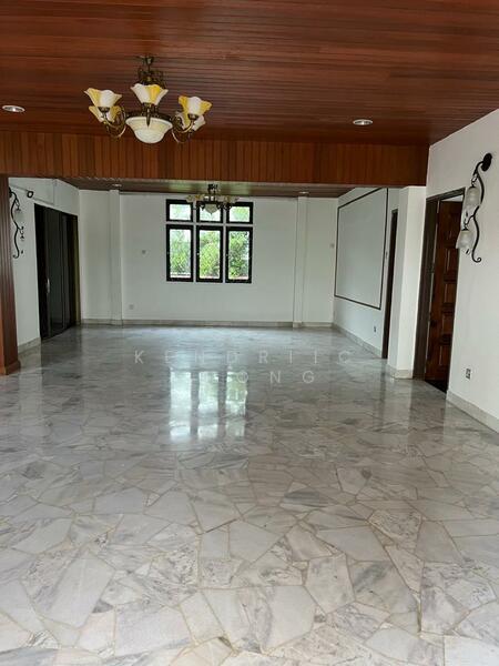 Rumah Banglo untuk Dijual di Taman Hillview (Ulu Kelang) - Kendriic Chong - Living Room - PropertyGuru.com.my