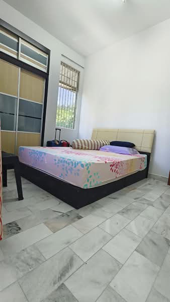 Pangsapuri untuk Dijual di Taman Tanjong - Li Fang - Bedroom - PropertyGuru.com.my