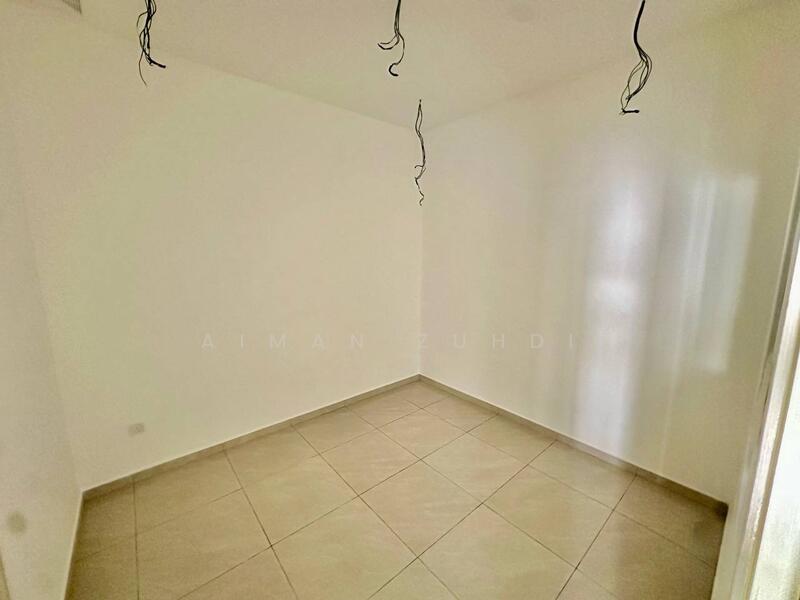 Kampung Ketoyong Baru untuk Untuk Dijual - RM 400,000, Mac 2026 - Interior - PropertyGuru.com.my