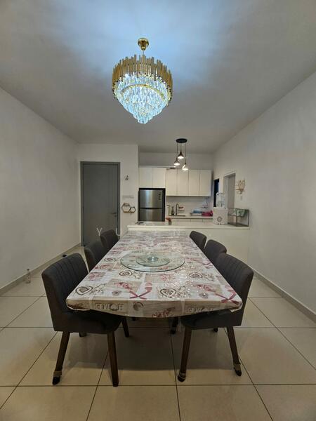 Vertu Resort untuk Untuk Disewa - RM 2,500 /bulan, Mac 2026 - Dining Room - PropertyGuru.com.my