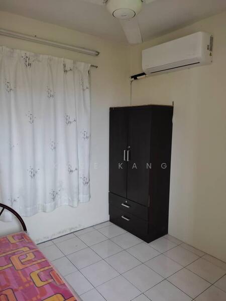 For Rent - Taman Kristal