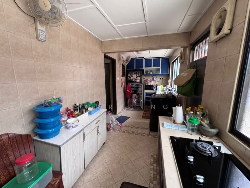 1-storey Terraced House for Sale in Jalan Klang Lama (Old Klang Road) (Kuala Lumpur) - Sheryl Ng - Kitchen - PropertyGuru.com.my