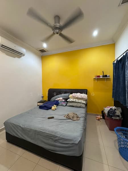 1-storey Terraced House for Sale in Jalan Klang Lama (Old Klang Road) (Kuala Lumpur) - Sheryl Ng - Bedroom - PropertyGuru.com.my