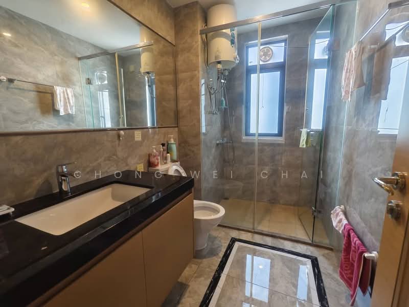 R&F Princess Cove Phase 1 untuk Untuk Disewa - RM 3,600 /bulan, Mac 2026 - Bathroom - PropertyGuru.com.my