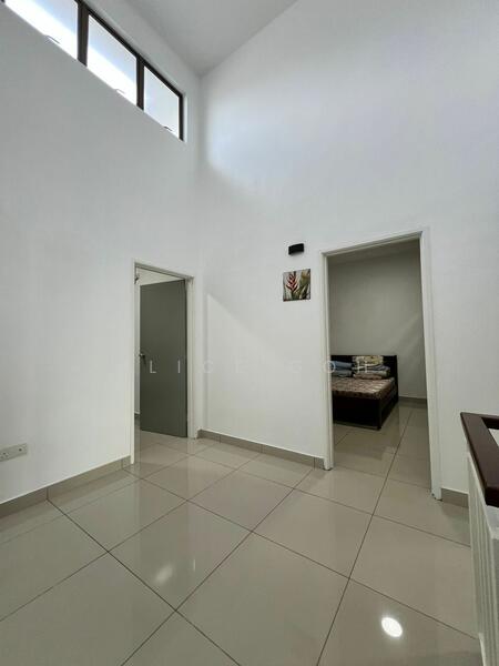 Rini Homes 8 - Phase 6M untuk Untuk Disewa - RM 3,200 /bulan, Feb 2026 - Bedroom - PropertyGuru.com.my