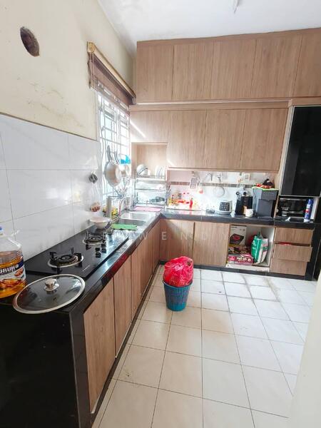 2-storey Terraced House for Sale in Taman Mount Austin (Tebrau) - JB Wendy - Kitchen - PropertyGuru.com.my