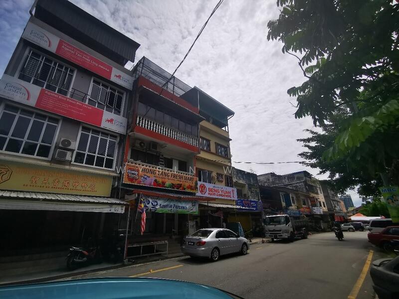 Untuk Dijual - Kampung Cempaka