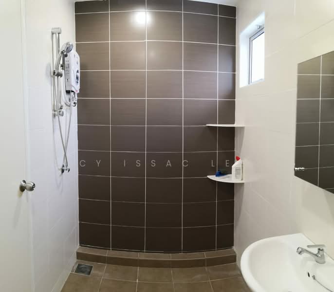 Condominium for Sale at One World 1 - Cy Issac Lee - Bathroom - PropertyGuru.com.my