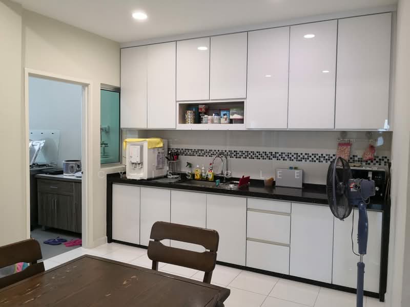Condominium for Sale at One World 1 - Cy Issac Lee - Kitchen - PropertyGuru.com.my