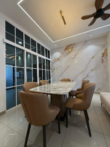 Bandar Bukit Raja : Lyra untuk Untuk Dijual - RM 850,000, Feb 2026 - Dining Room - PropertyGuru.com.my
