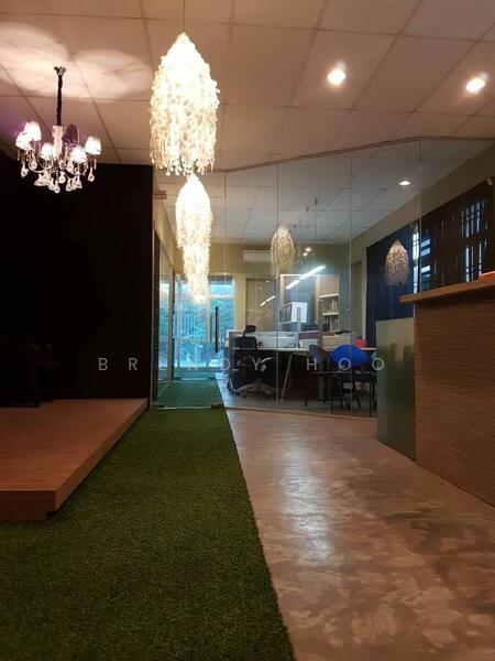 For Rent - Impian Emas 1st Floor End lot