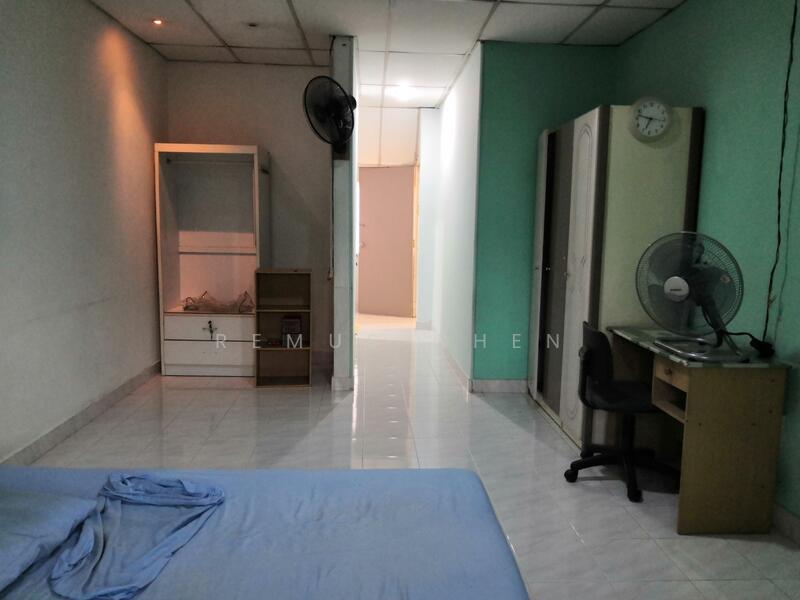 2.5-storey Terraced House for Sale in Taman Dato Senu (Sentul) - Remus Chen - Bedroom - PropertyGuru.com.my