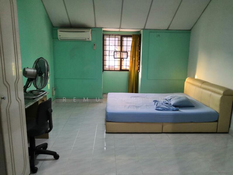 2.5-storey Terraced House for Sale in Taman Dato Senu (Sentul) - Remus Chen - Bedroom - PropertyGuru.com.my