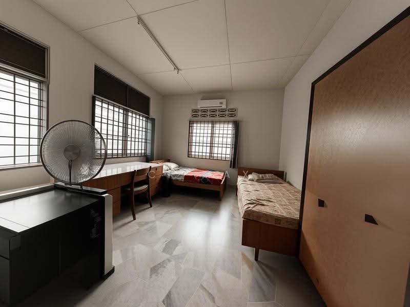 Bungalow House untuk Dijual di Taman Canning (Ipoh) - Ck Max - Bedroom - PropertyGuru.com.my