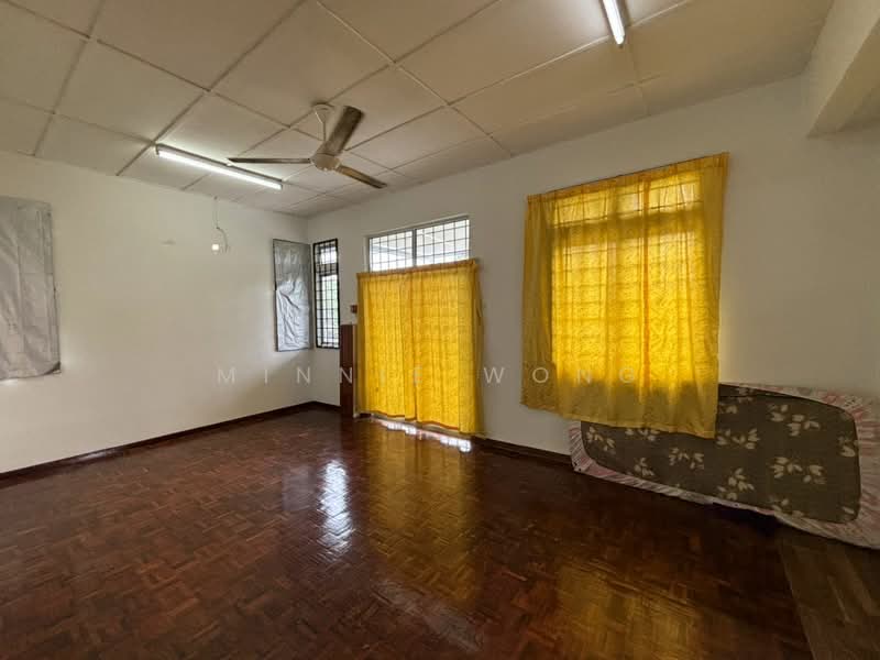 Bungalow House untuk Dijual di Bukit Beruntung (Rawang) - Minnie Wong - Living Room - PropertyGuru.com.my
