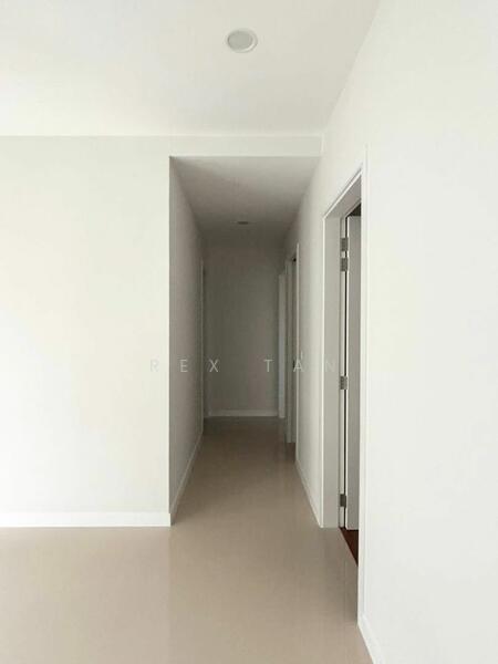 Condominium for Rent at Pavilion Hilltop - Rex Tan - Corridor - PropertyGuru.com.my