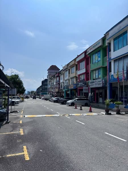 Kedai untuk Disewa di Bandar Seri Putra (Bangi) - ALVIN LIM - Exterior - PropertyGuru.com.my