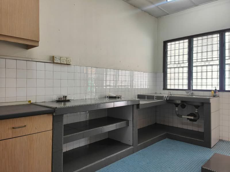 Rumah Teres 1 Tingkat untuk Dijual di SS4 (Petaling Jaya) - Richard Liew - Kitchen - PropertyGuru.com.my