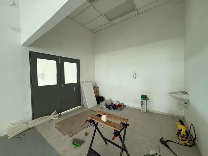 Semi-D Factory for Rent in Gelang Patah (Johor) - Lui Lui - Interior - PropertyGuru.com.my