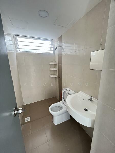 Service Residence for Sale at MH Platinum Residence - Alice Tong - Bathroom - PropertyGuru.com.my