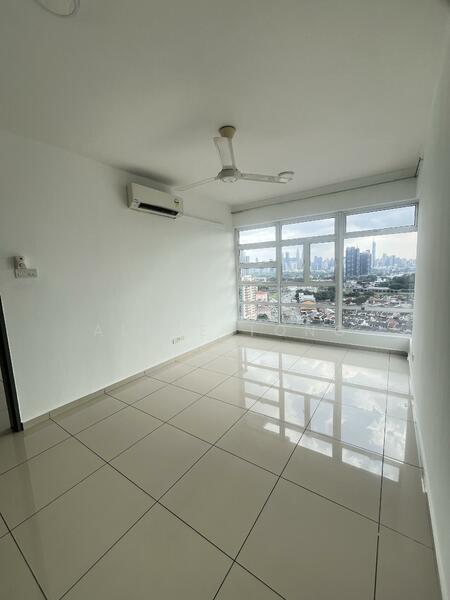 Service Residence for Sale at MH Platinum Residence - Alice Tong - View - PropertyGuru.com.my