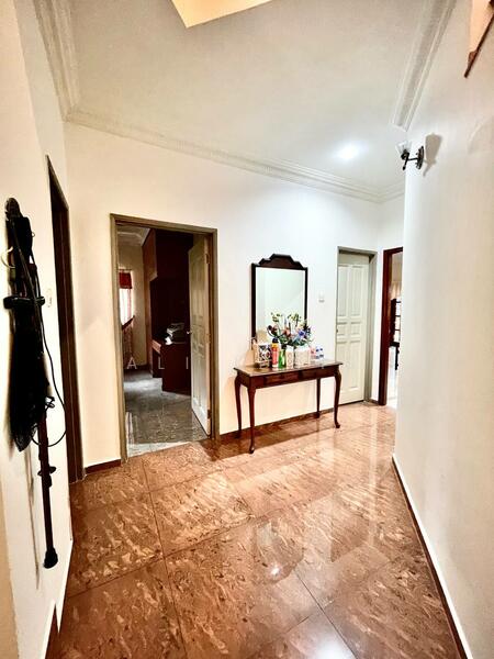 Bungalow for Sale in Kayangan Heights (Shah Alam) - Ali Idris - Corridor - PropertyGuru.com.my