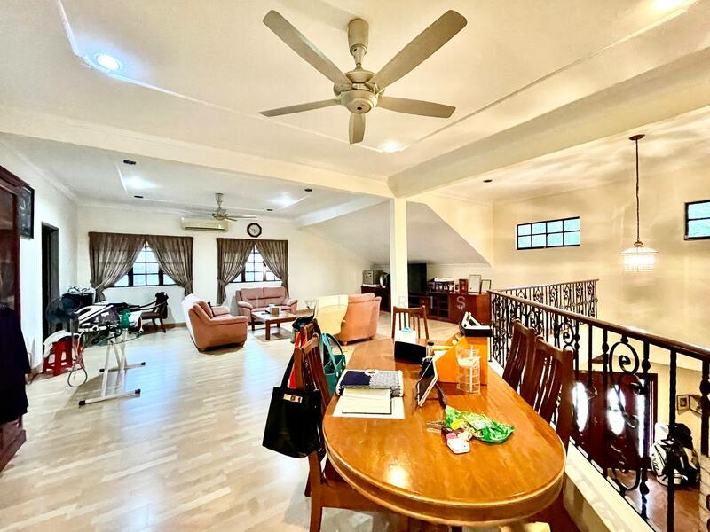 Bungalow for Sale in Kayangan Heights (Shah Alam) - Ali Idris - Living Room - PropertyGuru.com.my