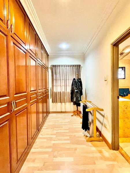 Bungalow for Sale in Kayangan Heights (Shah Alam) - Ali Idris - Corridor - PropertyGuru.com.my