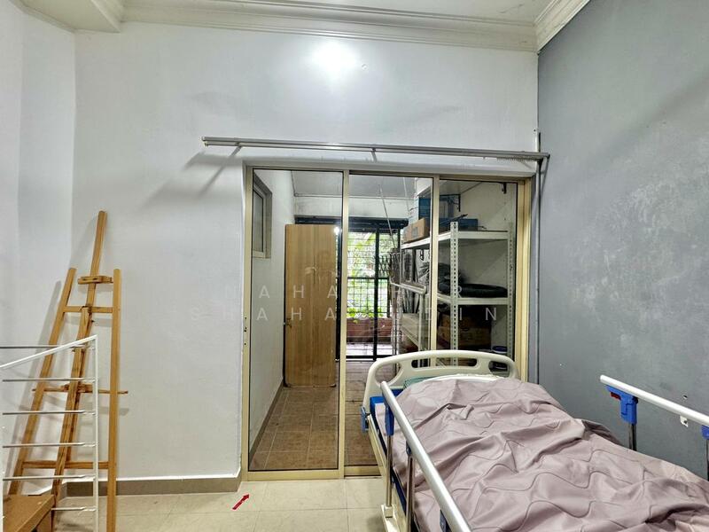 2-storey Terraced House for Sale in Bukit Jelutong (Shah Alam) - Nahathir Shahabudin - Interior - PropertyGuru.com.my