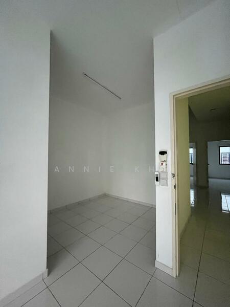2-storey Terraced House for Sale in Seksyen U13 (Setia Alam) - Annie Kho - Interior - PropertyGuru.com.my
