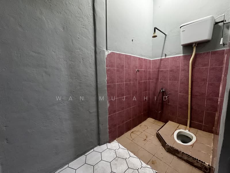 Taman Melawati untuk Untuk Dijual - RM 658,000, Mac 2026 - Bathroom - PropertyGuru.com.my