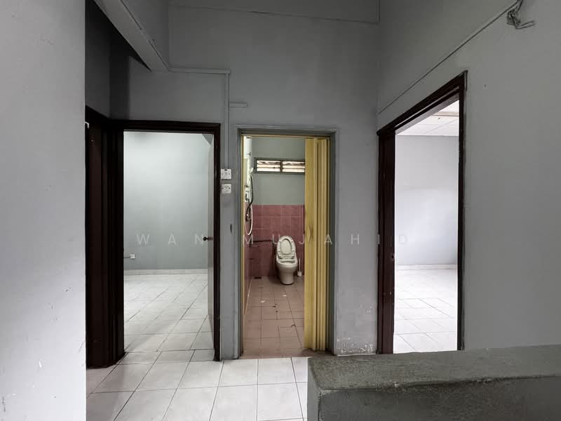 Taman Melawati untuk Untuk Dijual - RM 658,000, Mac 2026 - Bathroom - PropertyGuru.com.my