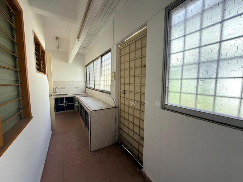 2-storey Terraced House for Sale in Rawang (Selangor) - Danny Wong - Kitchen - PropertyGuru.com.my