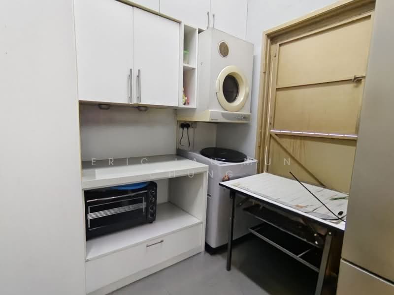 Rumah Teres 2 Tingkat untuk Dijual di TAMAN PUCHONG UTAMA (Puchong) - Eric Lau Mun Chung - Interior - PropertyGuru.com.my