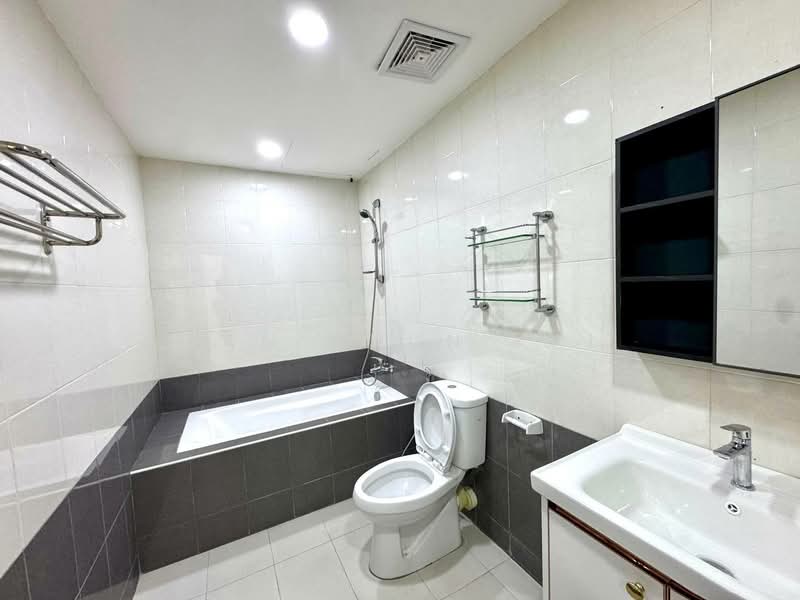 Servis Apartment untuk Disewa di Birch Regency @ Penang Times Square - Gan Chun Kai - PropertyGuru.com.my