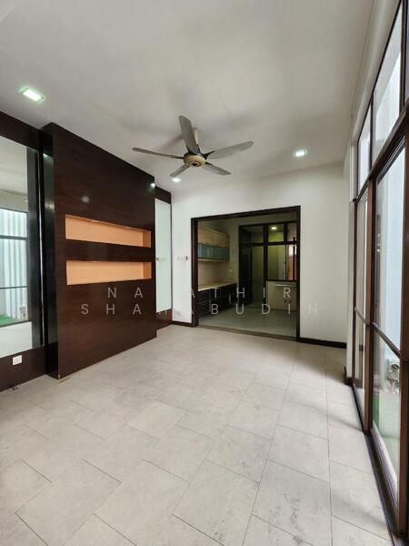 Lagenda 1 untuk Untuk Dijual - RM 1,290,000, Mac 2026 - Living Room - PropertyGuru.com.my