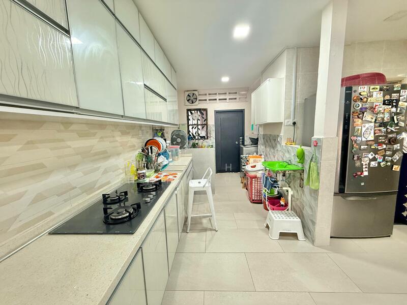 Rumah Teres 2 Tingkat untuk Dijual di Bukit Jelutong (Shah Alam) - Nahathir Shahabudin - Kitchen - PropertyGuru.com.my