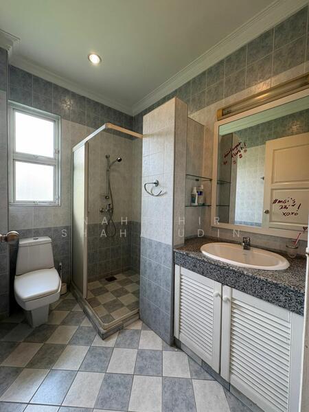 Bukit Jelutong, Shah Alam untuk Untuk Dijual - RM 3,750,000, Mac 2026 - Bathroom - PropertyGuru.com.my