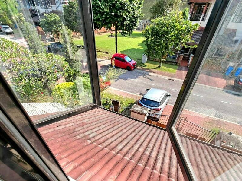 2-storey Terraced House for Sale in Bukit Jelutong (Shah Alam) - Nahathir Shahabudin - Exterior - PropertyGuru.com.my