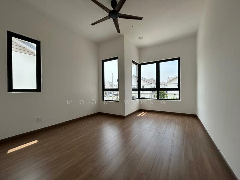Semi-Detached House for Rent in Cyber 10 (Cyberjaya) - Moon Wong - Bedroom - PropertyGuru.com.my